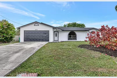 654 SW Pueblo Terrace, Port Saint Lucie, FL 34953 - Photo 37