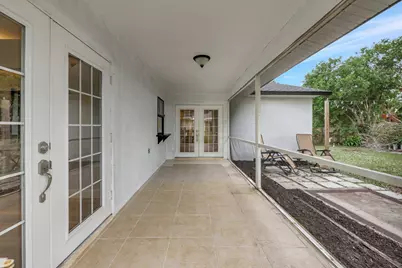 654 SW Pueblo Terrace, Port Saint Lucie, FL 34953 - Photo 31