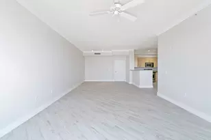 2401 NE 65th St, Fort Lauderdale, FL 33308 - Photo 9