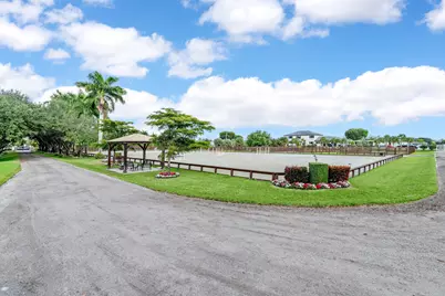 14750 Palm Beach Point Boulevard, Wellington, FL 33414 - Photo 21