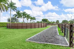 14750 Palm Beach Point Blvd, Wellington, FL 33414 - Photo 35