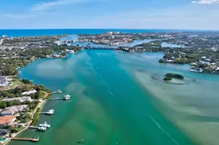 18896 Point Dr, Tequesta, FL 33469 - Photo 59