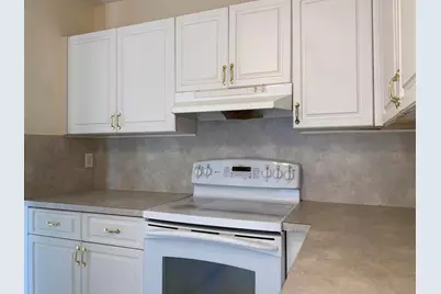 8665 Chevy Chase Drive #113, Boca Raton, FL 33433 - Photo 11