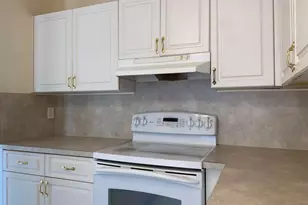 8665 Chevy Chase Dr, Boca Raton, FL 33433 - Photo 11