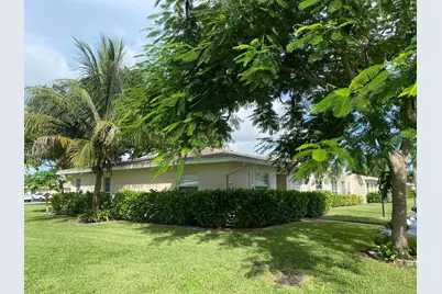 8665 Chevy Chase Drive #113, Boca Raton, FL 33433 - Photo 3