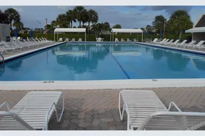 121 Lake Gloria Drive, West Palm Beach, FL 33411 - Photo 23