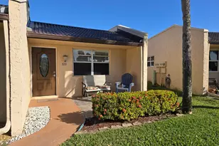 121 Lake Gloria Dr, West Palm Beach, FL 33411 - Photo 1