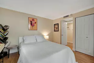 5420 N Ocean Dr, Singer Island, FL 33404 - Photo 17