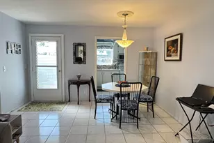 2822 Crosley Dr W, West Palm Beach, FL 33415 - Photo 3