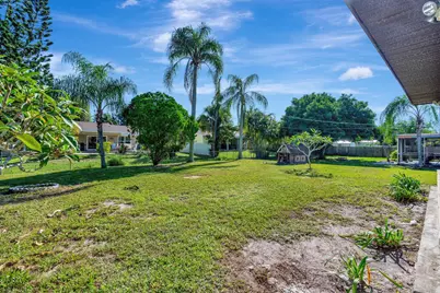 8305 SE Boxwood Lane, Hobe Sound, FL 33455 - Photo 39