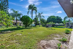 8305 SE Boxwood Ln, Hobe Sound, FL 33455 - Photo 39