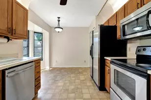 8305 SE Boxwood Ln, Hobe Sound, FL 33455 - Photo 9