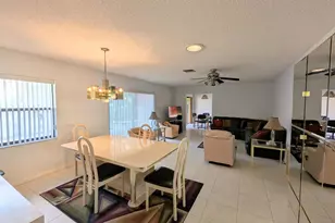 2454 NW 9th St, Delray Beach, FL 33445 - Photo 15