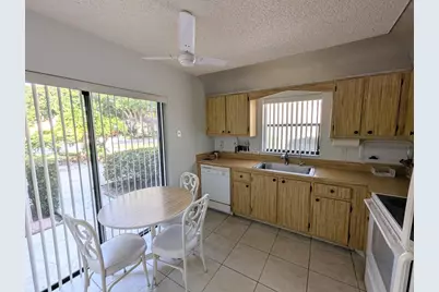 2454 NW 9th Street, Delray Beach, FL 33445 - Photo 13