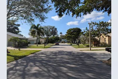 2454 NW 9th Street, Delray Beach, FL 33445 - Photo 33
