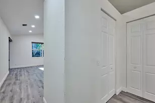 10854 Fairmont Village Dr, Lake Worth, FL 33449 - Photo 27