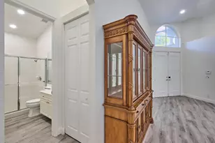 10854 Fairmont Village Dr, Lake Worth, FL 33449 - Photo 19