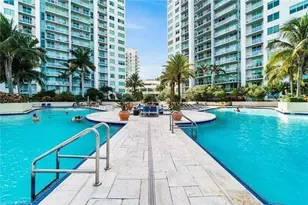253 NE 2nd St, Miami, FL 33132 - Photo 27