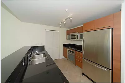 253 NE 2nd Street #2710, Miami, FL 33132 - Photo 11