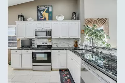 9817 Seacrest Circle #201, Boynton Beach, FL 33437 - Photo 11