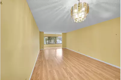 3154 Via Poinciana #306, Lake Worth, FL 33467 - Photo 11