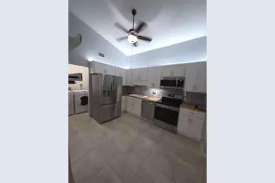 4327 Willow Brook Circle, West Palm Beach, FL 33417 - Photo 11