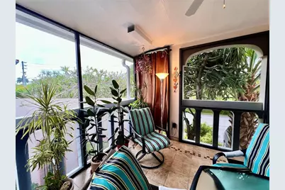 160 NE 8th Avenue #1b, Hallandale Beach, FL 33009 - Photo 11