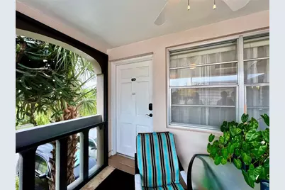 160 NE 8th Avenue #1b, Hallandale Beach, FL 33009 - Photo 9