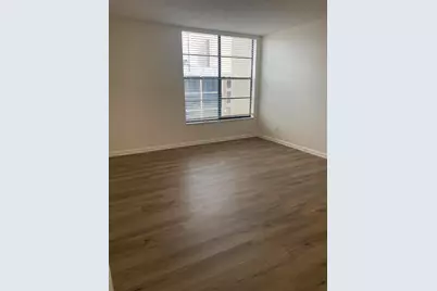 17 Royal Palm Way #305, Boca Raton, FL 33432 - Photo 9