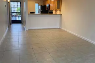 17 Royal Palm Way, Boca Raton, FL 33432 - Photo 5