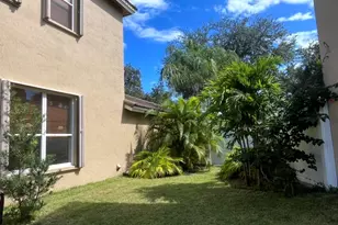 5012 Victoria Cir, West Palm Beach, FL 33409 - Photo 47