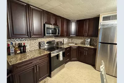 8926 Palm Street, Boynton Beach, FL 33436 - Photo 3