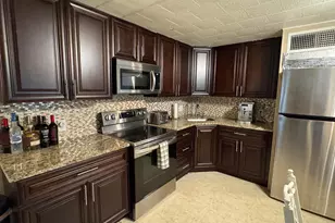 8926 Palm St, Boynton Beach, FL 33436 - Photo 3