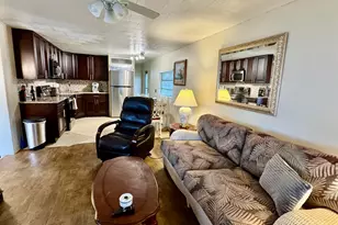 8926 Palm St, Boynton Beach, FL 33436 - Photo 7