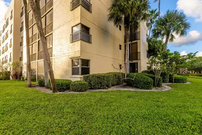 3000 NW 42nd Avenue #B101, Coconut Creek, FL 33066 - Photo 23
