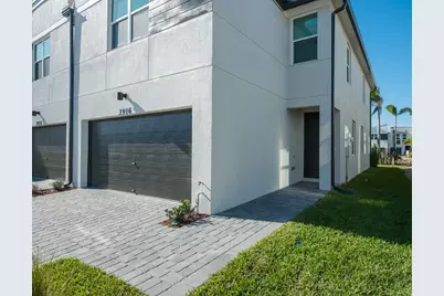 3916 SE Mentmore Lane, Stuart, FL 34997 - Photo 3