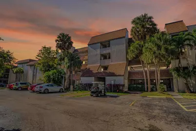 511 Ives Dairy Road #101-6, Miami, FL 33179 - Photo 3