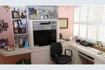 7486 N Devon Drive, Tamarac, FL 33321 - Photo 3