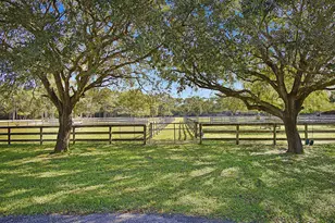 2454/2376 E Rd, Loxahatchee Groves, FL 33470 - Photo 35