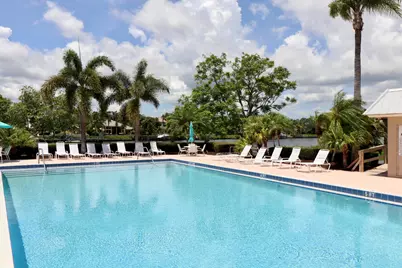 18359 SE Wood Haven Lane, Jupiter, FL 33469 - Photo 11