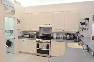 3405 SE Hart Cir, Port Saint Lucie, FL 34984 - Photo 9