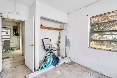 1839 NW 49th Street, Miami, FL 33142 - Photo 7