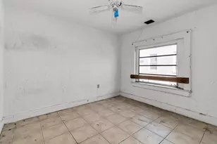 1839 NW 49th St, Miami, FL 33142 - Photo 27