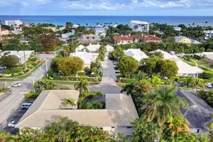 100 Venetian Dr, Delray Beach, FL 33483 - Photo 29