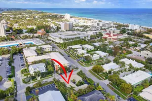 100 Venetian Dr, Delray Beach, FL 33483 - Photo 23