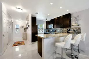 21219 Lago Cir, Boca Raton, FL 33433 - Photo 1