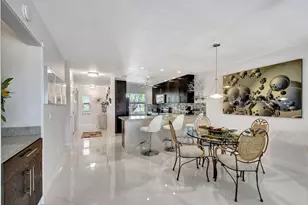 21219 Lago Cir, Boca Raton, FL 33433 - Photo 9
