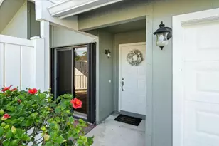 6686 SE Yorktown Dr, Hobe Sound, FL 33455 - Photo 1