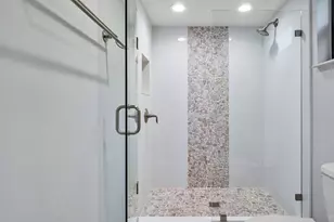 11863 Wimbledon Cir, Wellington, FL 33414 - Photo 53