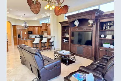 110 SE Rio Casarano, Port Saint Lucie, FL 34984 - Photo 9